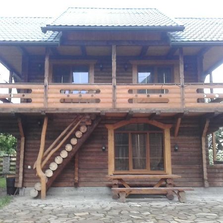 Cottage U Yaremy Микуличин Екстериор снимка